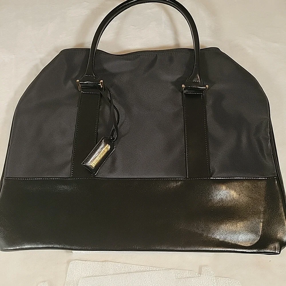 Estee Lauder Large Duffle Bag Travel Bag Black Double Handle‎